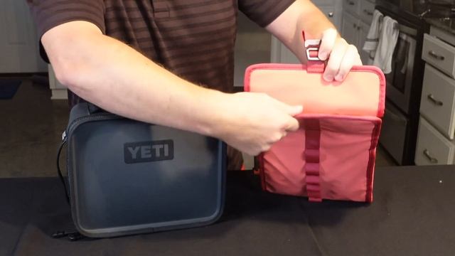 Yeti Daytrip Lunch Box VS Lunch Bag - Which One Is Best For You? смотреть онлайн