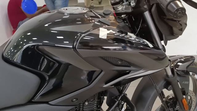 Ye Wali Hai New 2023 Bajaj Pulsar P150 NextGen Detailed Review | On Road price Features Mileage смотреть онлайн