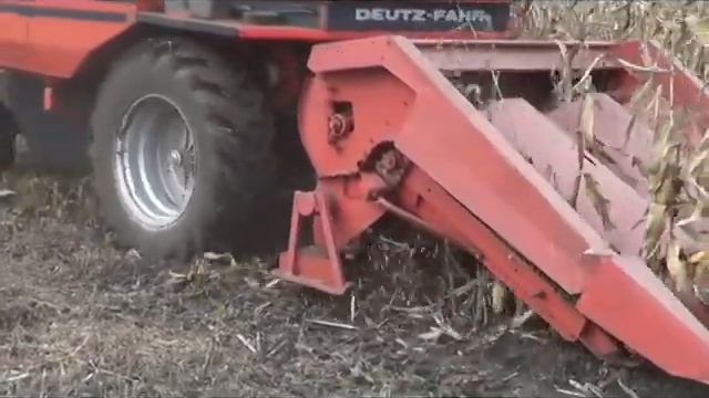 Жатка 3х рядная к комбайну Дойц