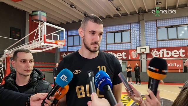 Павлин Иванов: Везенков е 85% от отбора смотреть онлайн