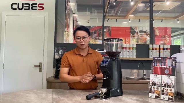 Review Máy Xay Cà Phê Eureka Nadir 65 Touch