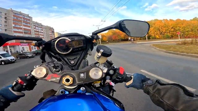 Угараю с Чемоданом Яндекс на спортухе смотреть онлайн