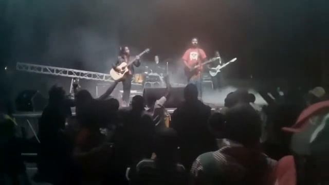 Put A Keep Are You - Zé Beato | Orlei 2014 - Huambo Rock Festival in Angola смотреть онлайн