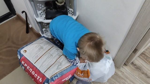 КУПИЛА НАРЯД НА НОВЫЙ ГОД. НОВАЯ ПЛИТКА НА КУХНЕ. НАС ЗАЛИВАЕТ ВОДОЙ.