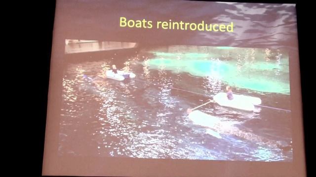 Whale sharks, Rhincodon typus, at the Georgia Aquarium Китовая акула в аквариуме Джорджии  Christoph