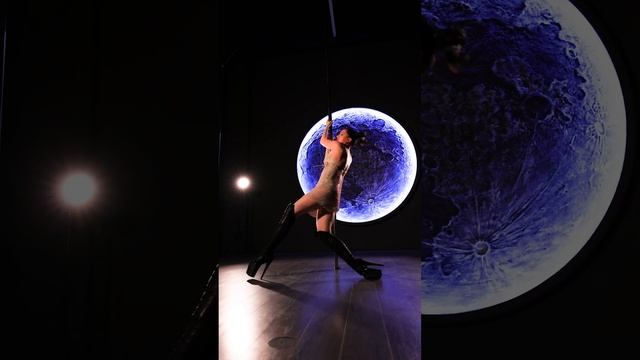 танцует: Алекса, хорео: Алёна Go смотреть онлайн