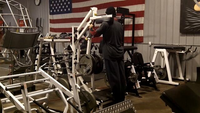 Elitefts.com - Mt Dog Training 12-8-11 #8 смотреть онлайн