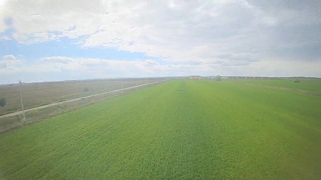 Mobula 7HD и поиск унесенного ветром самолета смотреть онлайн