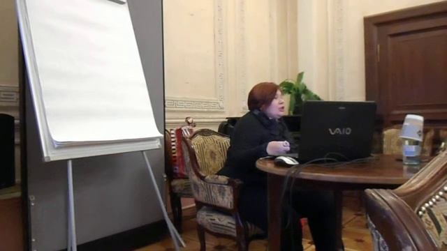 Наталья Сергеевна проводит занятие в SI Save Invest в Москве ч 03 смотреть онлайн