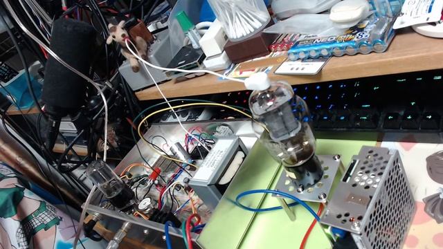 Trial Vacuum Tube Mazda 6P28 Amp смотреть онлайн