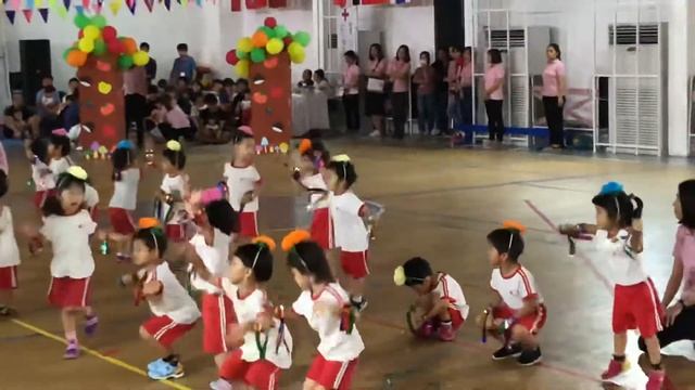 Sakura Montessori ni nanoi смотреть онлайн