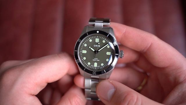 This Weeks Watches - Stickered Rolex Kermit, Tudor Black Bay ETAs, Omega Speedmaster & More [EP161] смотреть онлайн
