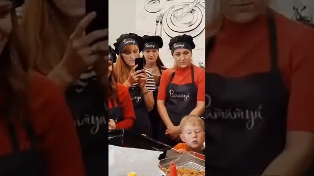 В Рататуй с командой #DreamLife смотреть онлайн