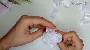 большие пышные белые банты из атласной ленты 5см.