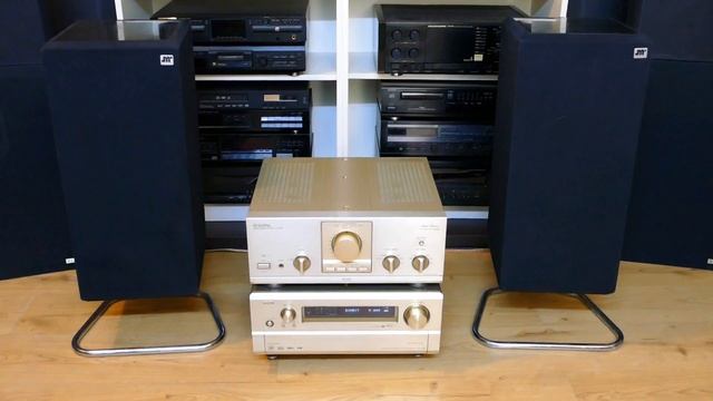Jean Marie Reynaud XO2 Audiophile speaker and Denon amplifier смотреть онлайн