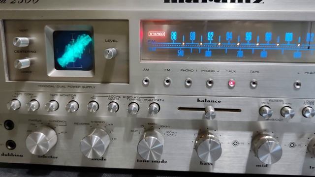Receiver Marantz 2500, that's the legend. смотреть онлайн