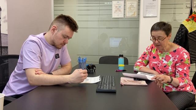 Уроки для взрослых. Работа с текстами. #урокианглийского #перевод смотреть онлайн