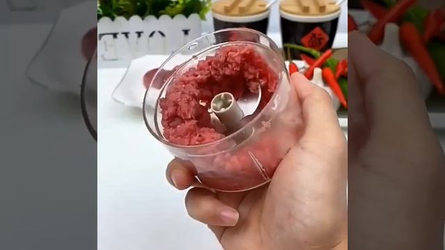 Кухонный гаджет для Нарезки овощей и фруктов #shorts смотреть онлайн