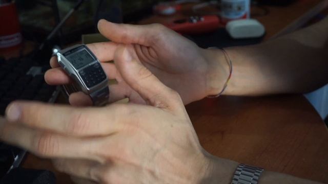 Casio Databank Calculator DBC-32D-1AES смотреть онлайн