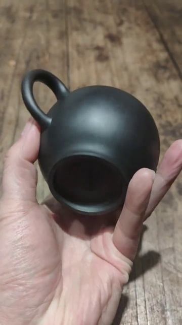 Обжиг в вакууме делает вещи! Черный исинский волшебный чайник смотреть онлайн