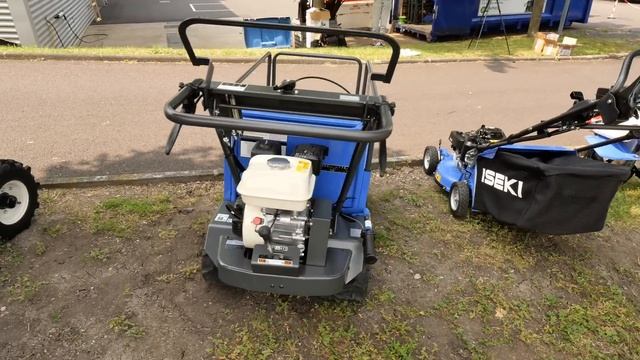 ISEKI France plus de matériels partie 2 смотреть онлайн