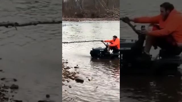 crossing a deep creek on a craftsman lawn tractor. #tractor #mudmowers #funny #hilarious смотреть онлайн