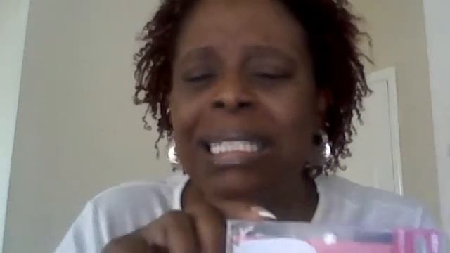 Influenster Holiday VoxBox Review webcam video December 15, 2011 09:10 AM смотреть онлайн