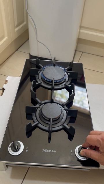 Miele KM 405 Natural gas cooktop ( 9 March 2024 ) смотреть онлайн