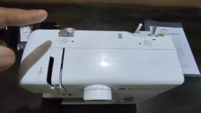 Singer M1005 Sewing Machine : Unboxing & Review смотреть онлайн