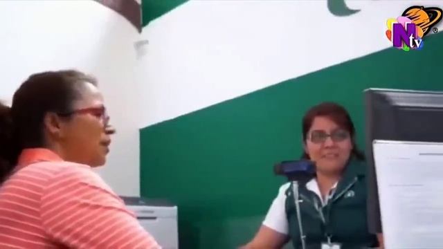 Denuncian fraudes y robos en Banco Azteca смотреть онлайн