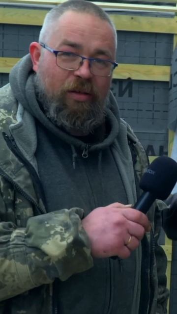 такого умного мужчину мы еще не встречали на этой планете