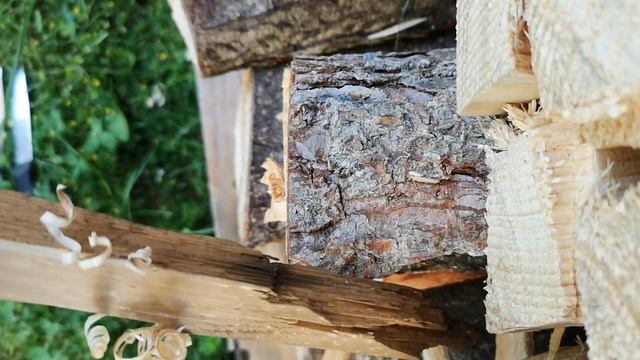 Feather Sticks Fun with Bark River Gunny Aurora Bravo1 / TRC K1S / Fällkniven F1 / Mora Garberg C.. смотреть онлайн