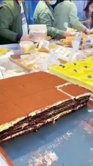 #cake 🎂 cutting in birthday party #shorts смотреть онлайн
