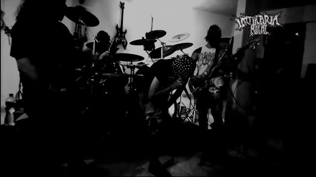 Urtikaria Anal Live 2020 смотреть онлайн