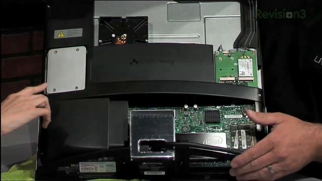 Gateway One, Maker Faire, HDTV For A Dorm Room, ...