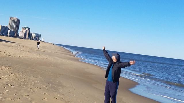 Neptune's park in Virginia Beach смотреть онлайн