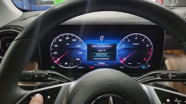 2024 Mercedes Benz GLC 300 Oil/Service Message Reset смотреть онлайн