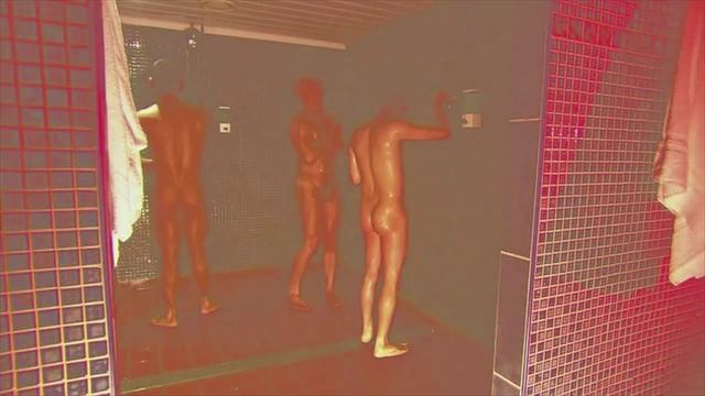 SWEAT (opening titles) смотреть онлайн