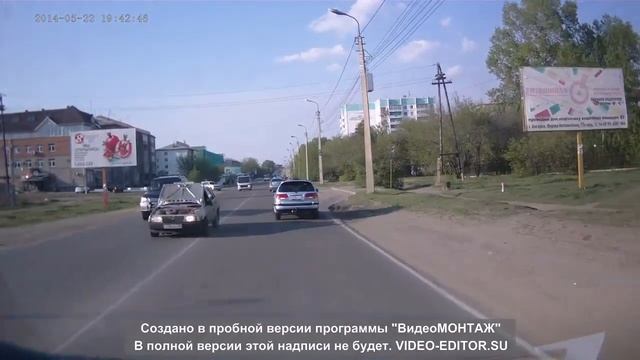 Открылся капот во время движения авто смотреть онлайн