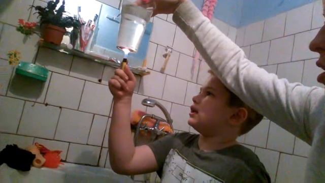Что будет если поджечь в стакан водой смотреть онлайн