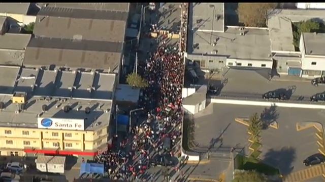 Video: Registro aéreo de la tragedia en Topo Chico смотреть онлайн