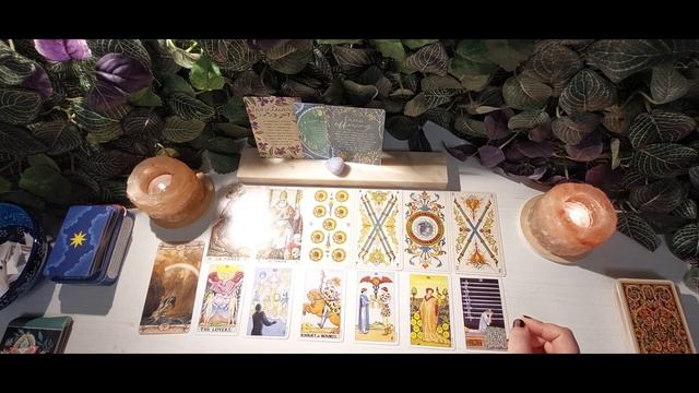 🌹🔮Tarot Pick-A-Card : HOW & WHEN WILL YOU MEET YOUR FUTURE SPOUSE? 🌹🔮