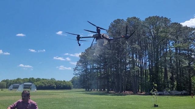 First flight of DJI Agras T40 смотреть онлайн