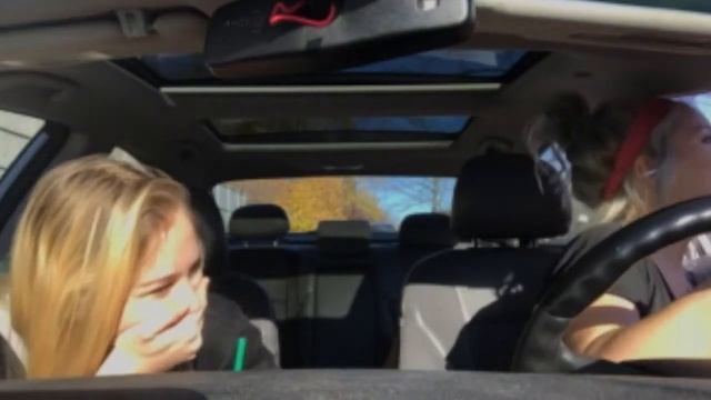 WE NEVER HAVE TO PAY FOR STARBUCKS AGAIN?! смотреть онлайн