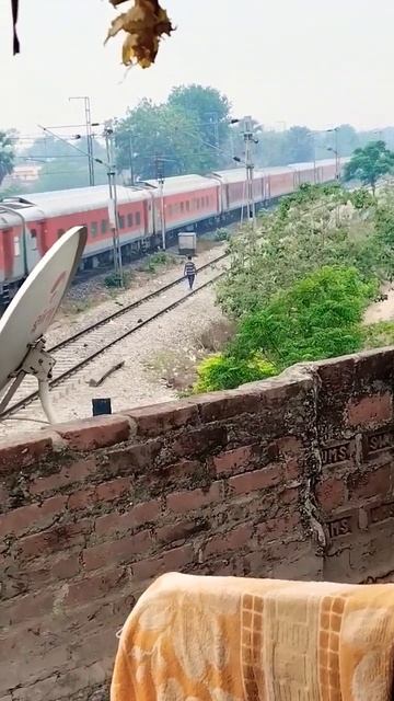 #shilpi_raj_song #viralvideo #shorts #barh #bakhtiyarpur #station #train #loko #pilo смотреть онлайн