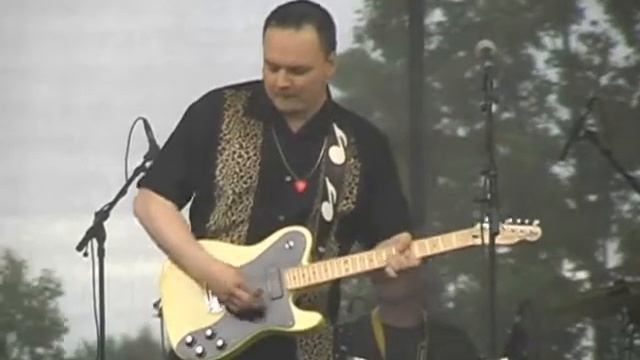 Johnny Pallari & His Rhythm Devils 2013