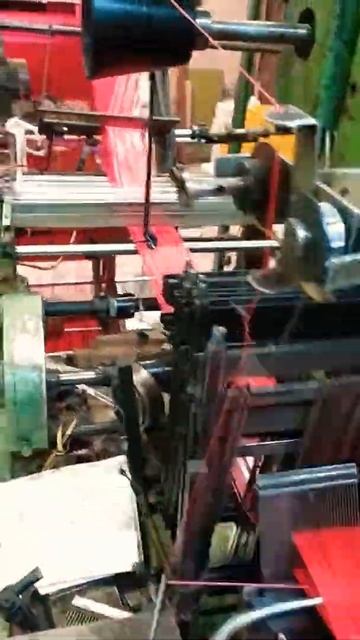 Лентоткацкий станок в деле!⚙️ смотреть онлайн