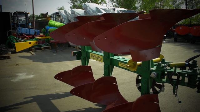 Плуг навесной оборотный ПНО 3-35 смотреть онлайн