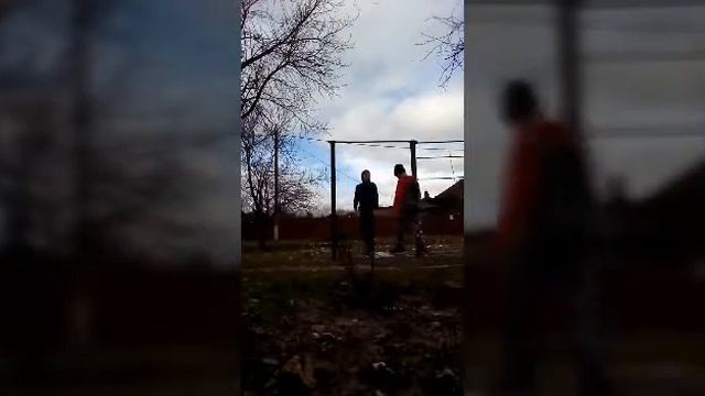 Двойная собачка в одну сторону смотреть онлайн