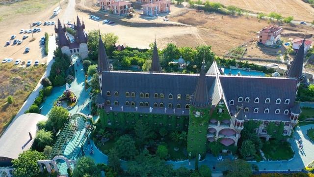 Ravadinovo castle смотреть онлайн